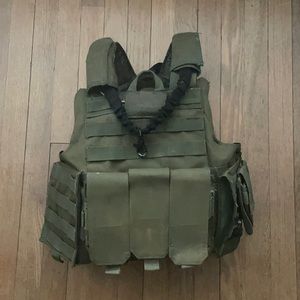 Standard issue swat team play carrier.